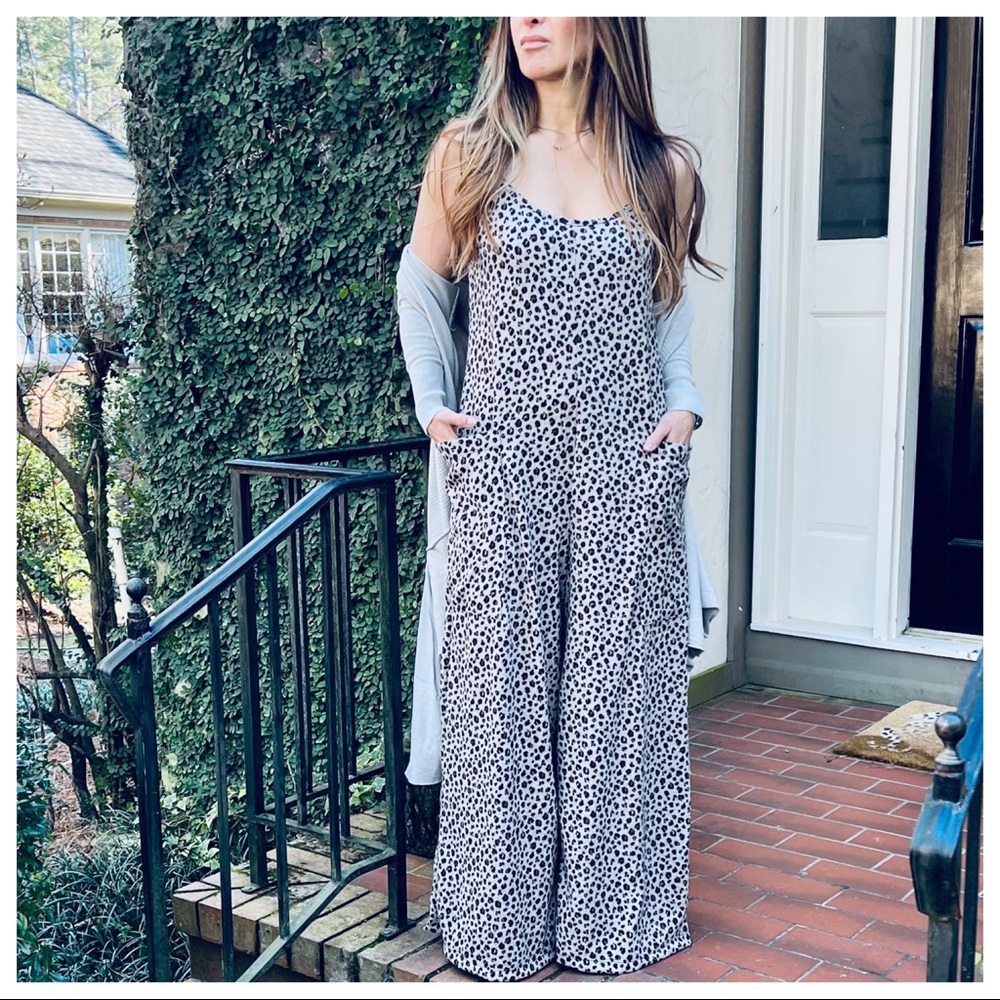 Aisha Cheetah Print Wide Leg Side Pocket Jumpsuit - Picture 5 of 5